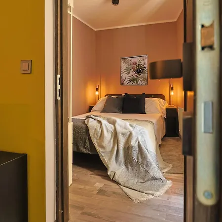 Ospitaria-suite Sant'anastasia Apartamento *