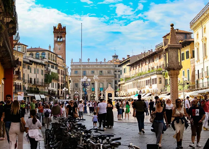 Ospitaria-suite Sant'anastasia Апартаменты Верона